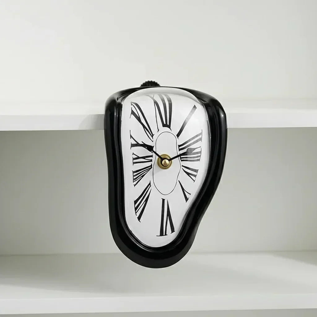 Horloge murale surréaliste art déco