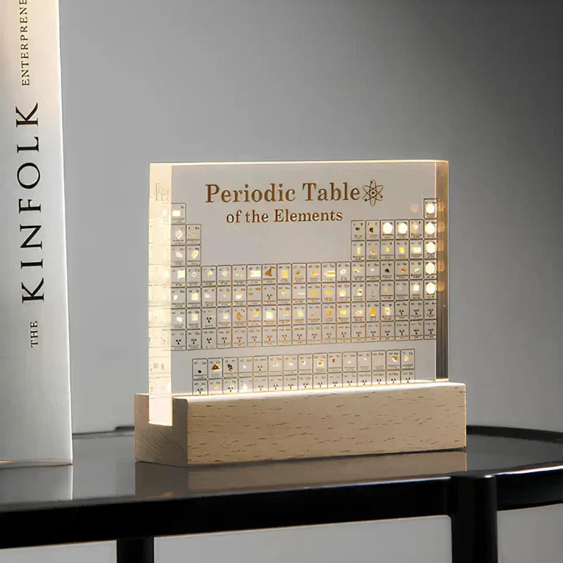 Table périodique élémentaire murale en bois
